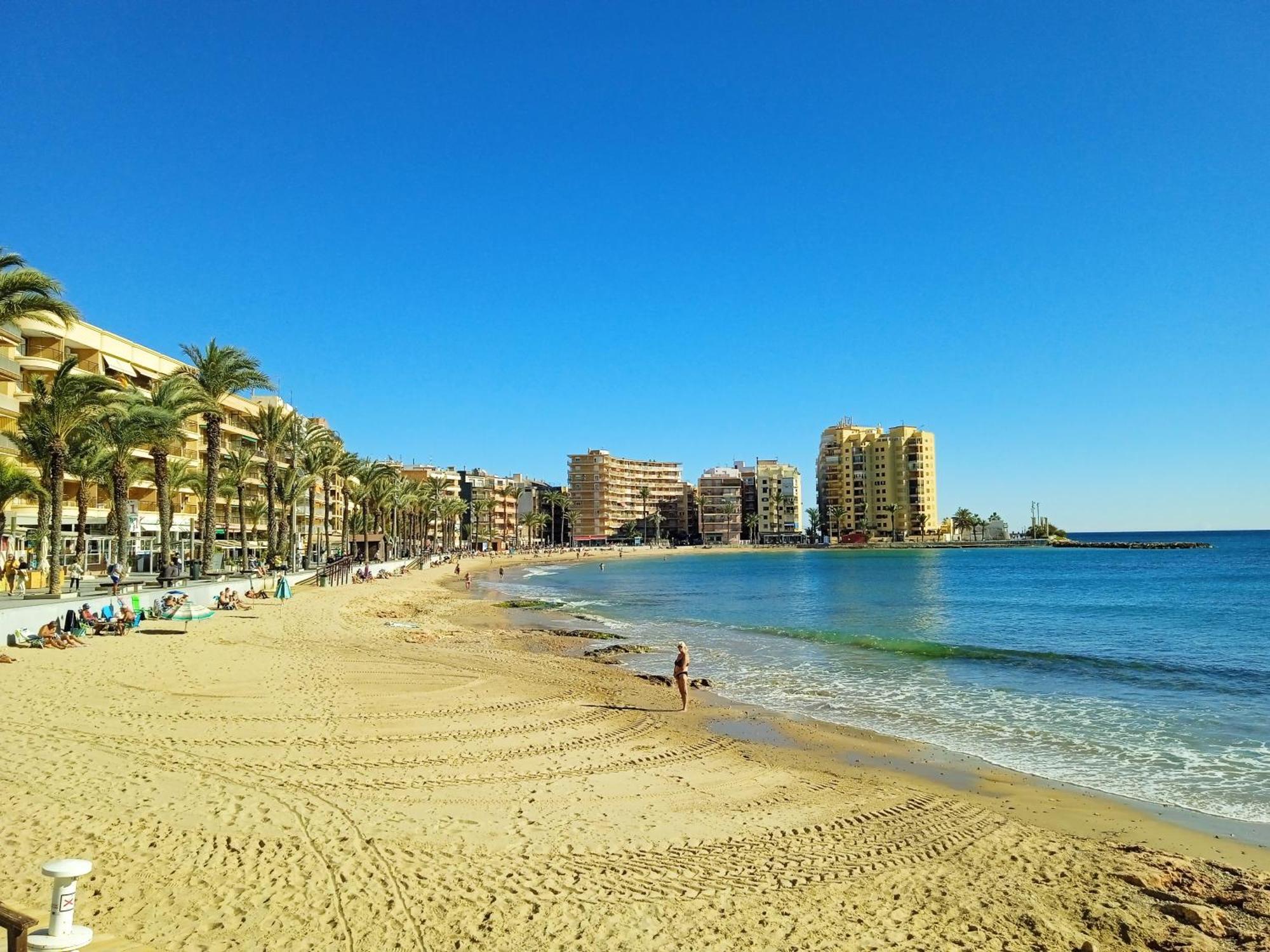 Studio Tango Torrevieja Luaran gambar
